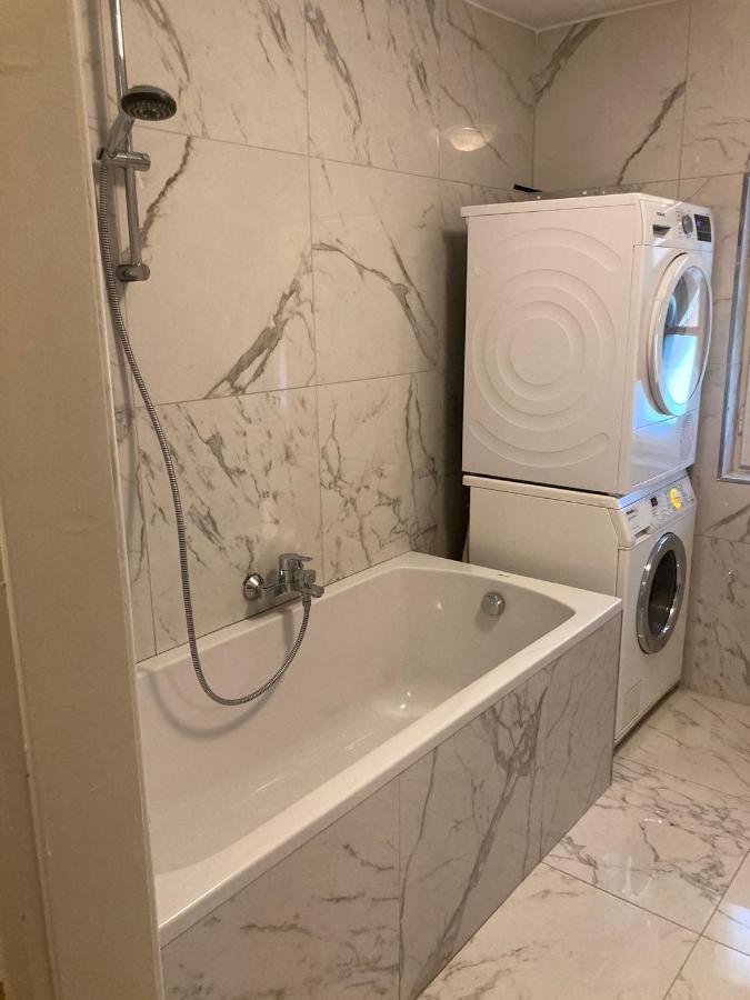 Zimmer In Einem Bauernhaus Anif Exteriör bild